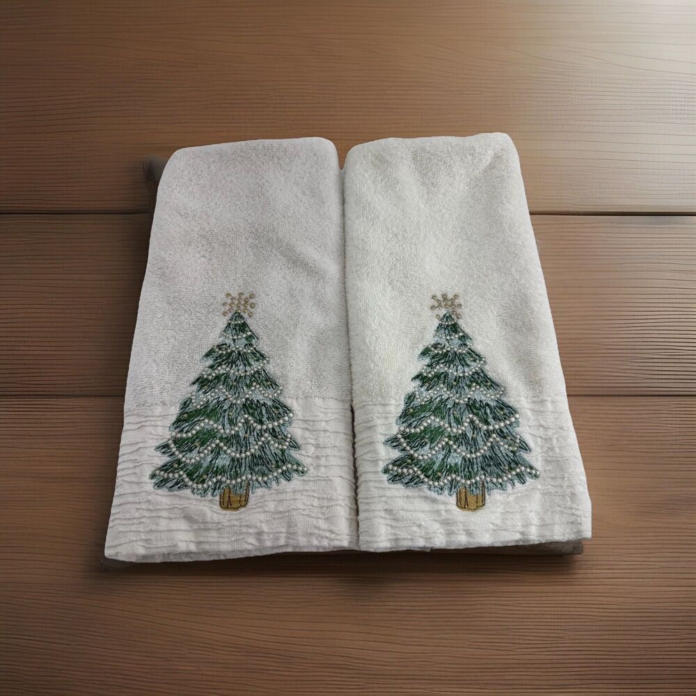 Glitz & Glimmer 2 Pc Cotton cream Green Gold Christmas Tree Hand Towels 26x17”